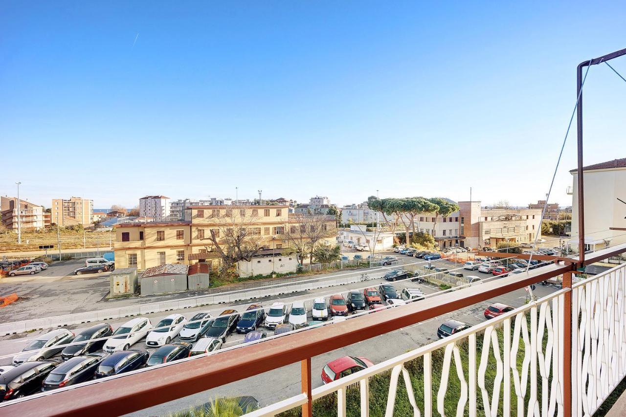 Casa Rose Di Mare Apartment Albenga Exterior foto